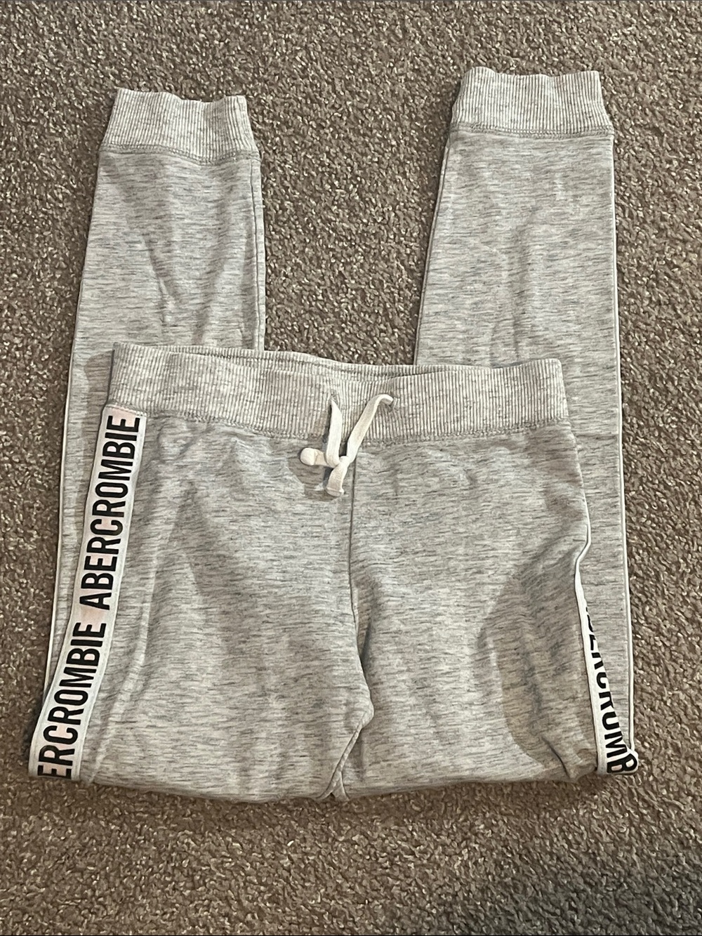Abercrombie & Fitch Light Gray Logo-Trim Joggers